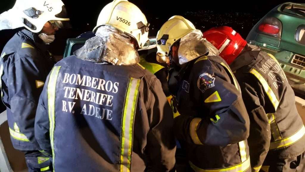 Bomberos-voluntarios-home-4-1024x576 bomberos voluntarios,adeje,bomberos,incendio,inundación,fuego,aguas torrenciales,lluvias