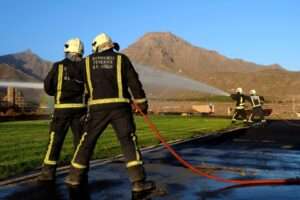bomberos voluntarios,adeje,bomberos,incendio,inundación,fuego,aguas torrenciales,lluvias